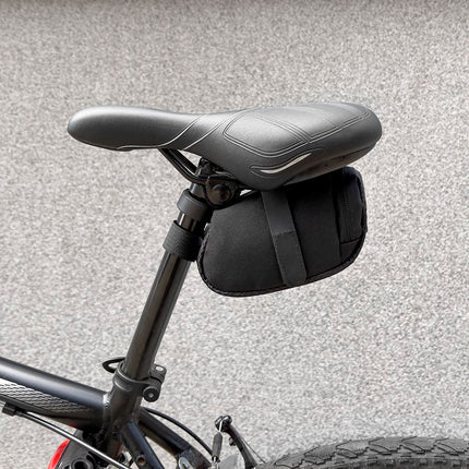 WOZINSKY Small bicycle bag under saddle 0.6 l black – image 4