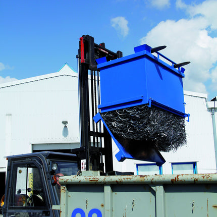 MEVA container with tilted opening flap bottom 600L – image 3