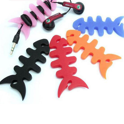 HURTEL Headphone cable organizer in the shape of a fish, black – image 7