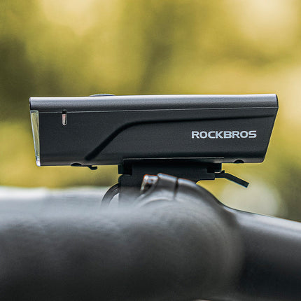 ROCKBROS Front bicycle light 800lm + USB-C cable 4 operating modes – image 9