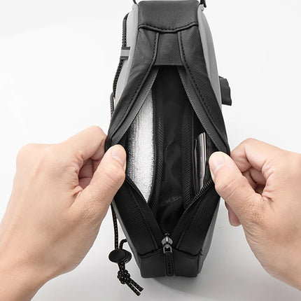 ROCKBROS Bicycle pannier bag attached to the frame 0.9l - silver – image 2