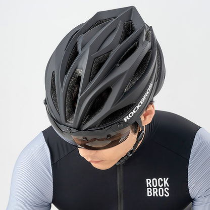 ROCKBROS Bicycle helmet with a lens, detachable glasses with a UV filter, unisex - black and brown – image 5