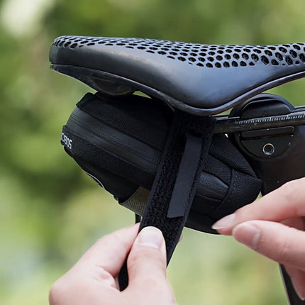 ROCKBROS Mini bicycle saddle bag with CO2 cartridge holder - black and green – image 4