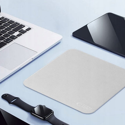 Tech-Protect Microfiber Polishing Cloth for screens, gray - 2 pcs. – image 4
