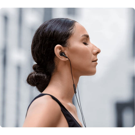 XIAOMI Xiaomi BHR8930GL USB-C wired in-ear headphones with remote control - black – image 4