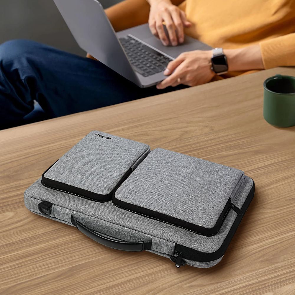 Tech-Protect Defender Bag case for a 15-16" laptop - gray – image 11