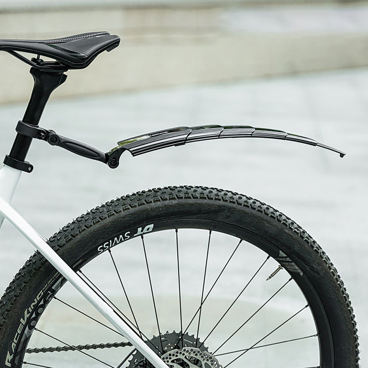 ROCKBROS Set of foldable, telescopic bicycle fenders - black – image 7