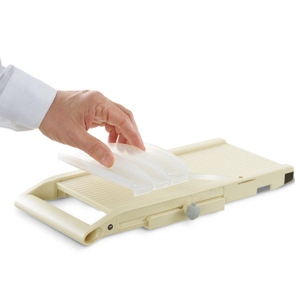 Hendi Japanese mandoline slicer for large vegetables Shogun Pro 380 x 180 mm – image 4