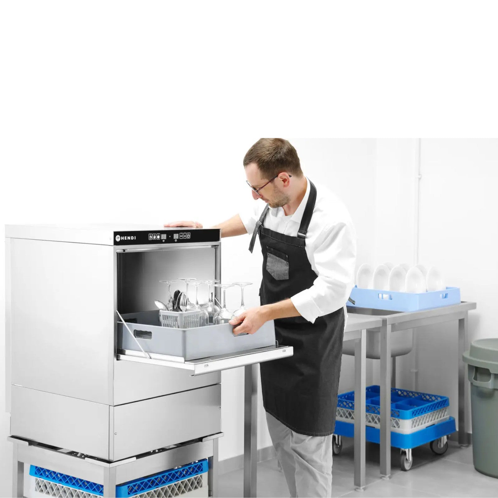 Hendi Bar glass dishwasher + dispenser + pump basket 40x40cm 230V 3 PROGRAMS – image 5