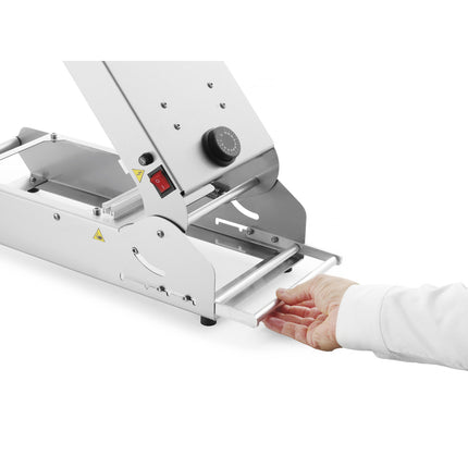 Hendi Tray and cup welding machine with PE 700 W sensor – image 9
