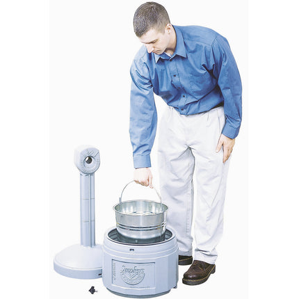 Outside ashtray on stable basis. 15L wed. 42cm height 98cm grey