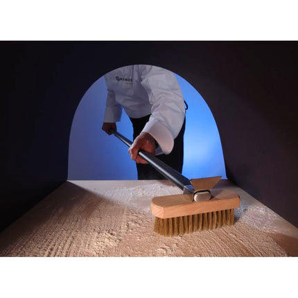 Hendi Pizza oven cleaning brush with copper hair length 1320 mm – image 6