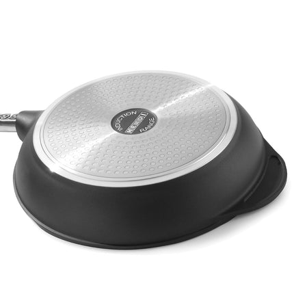 Induction pan Profi Line aluminium cast coated with titanium wed 280 mm - Hendi 62925